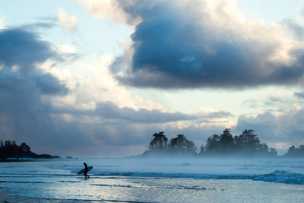 Chesterman Hideaway Hotel Tofino Exterior photo