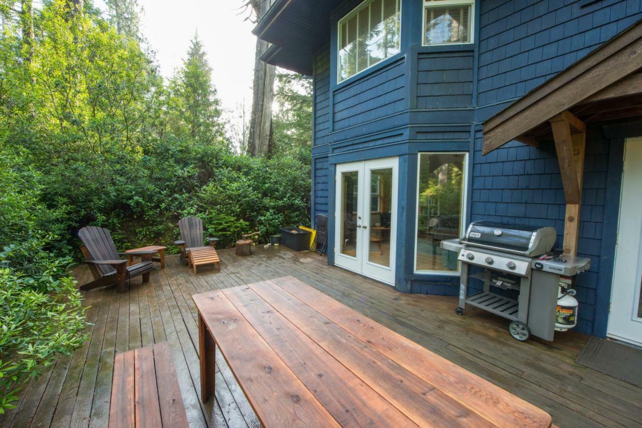 Chesterman Hideaway Hotel Tofino Exterior photo